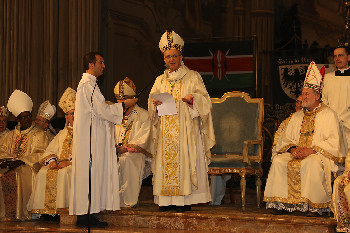 Monsignor Marco Prastaro Vescovo di Asti_401.jpg